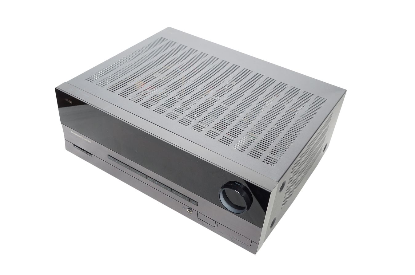 Harman_Kardon_AVR_138_AV_Receiver_Schwarz_08_result