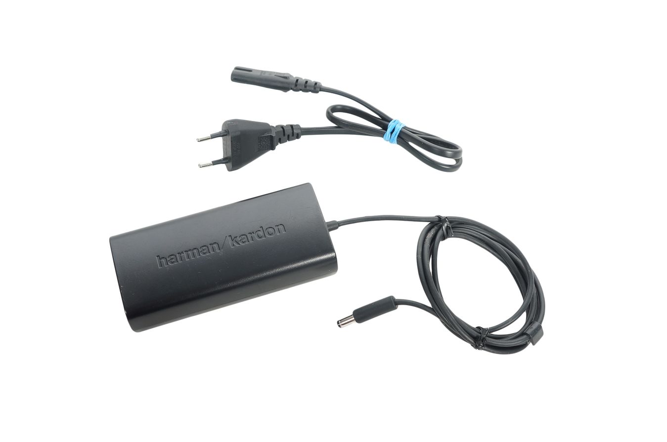 Harman_Kardon_Omni_10_Bluetooth_Box_Schwarz_08_result