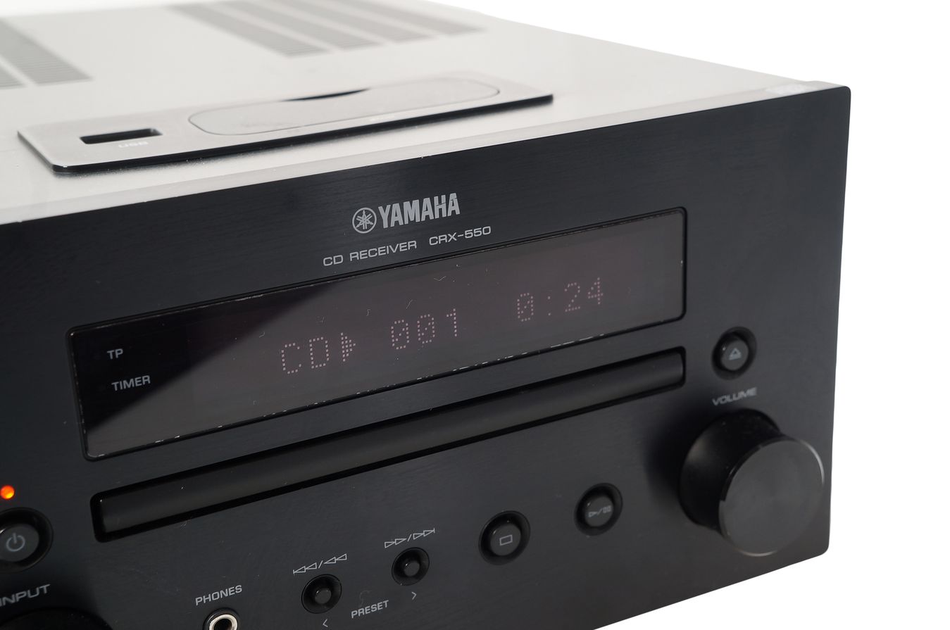 Yamaha_CRX-550_CD_Receiver_Schwarz_02_result