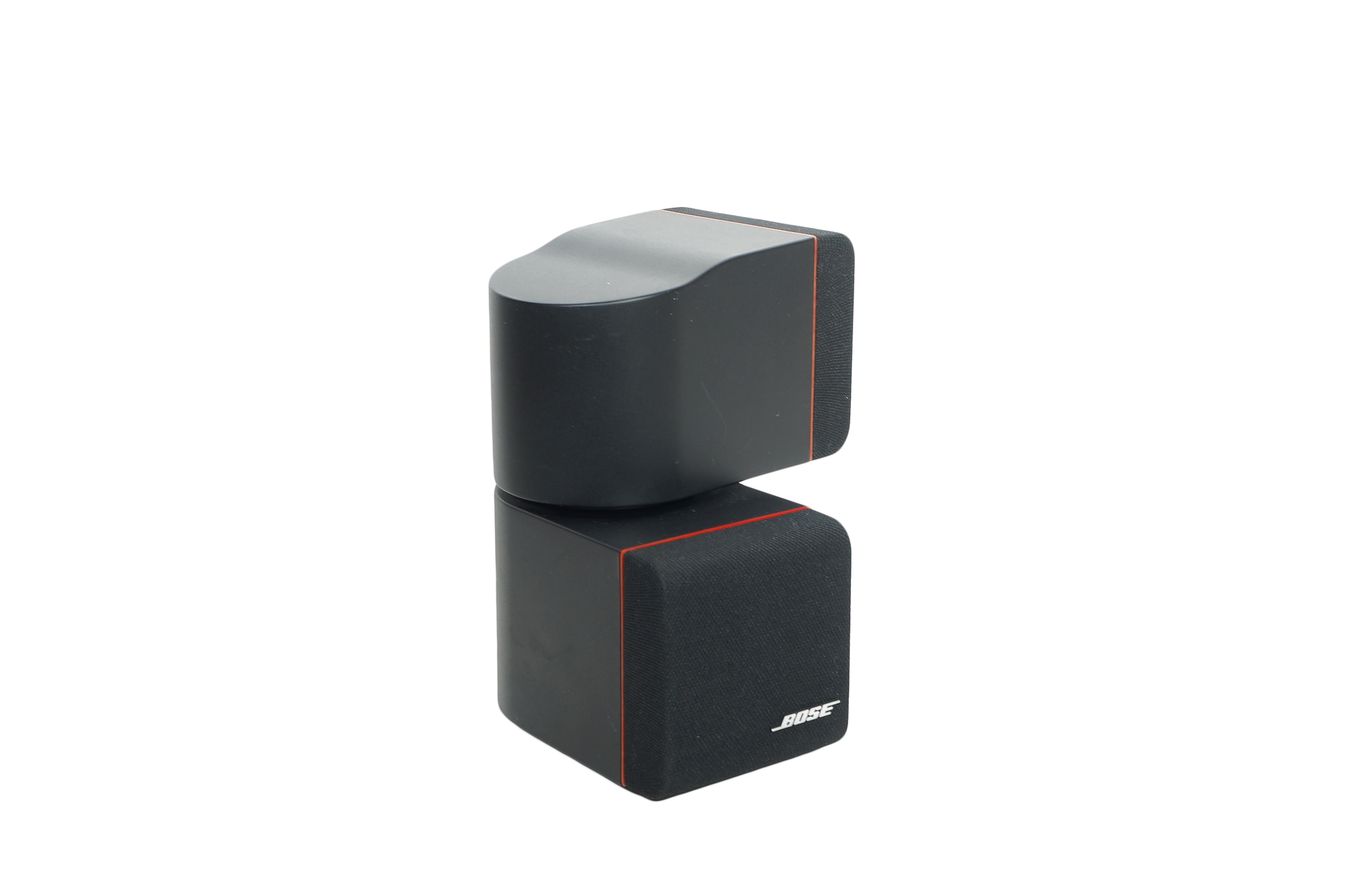 Bose_Acoustimass_Series_II_Doppelcube_Lautsprecher_Box_mit_rotem_Rand_03_result