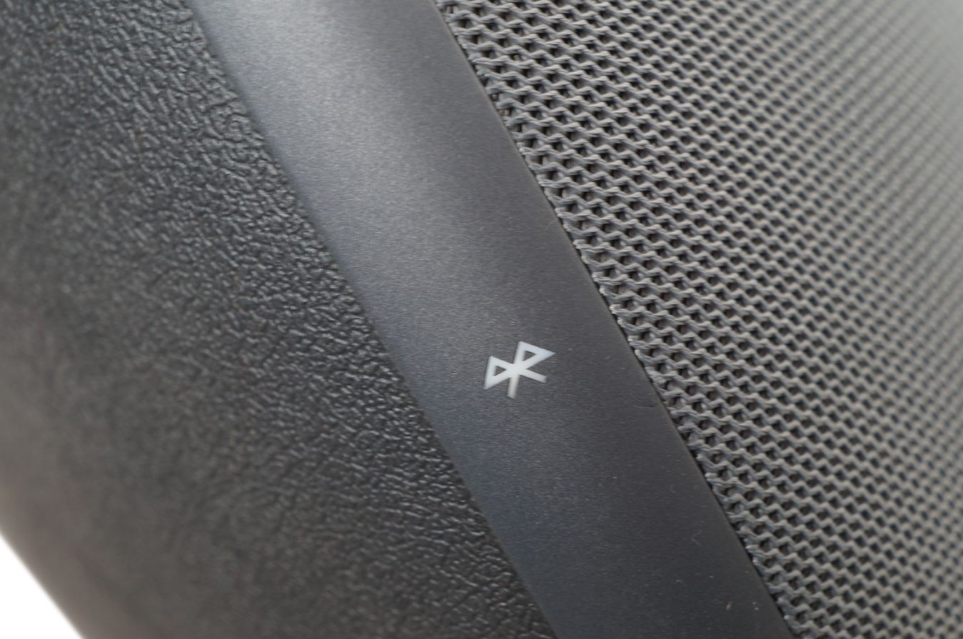 Harman_Kardon_Onyx_Studio_3_Bluetooth_Lautsprecher_02_result