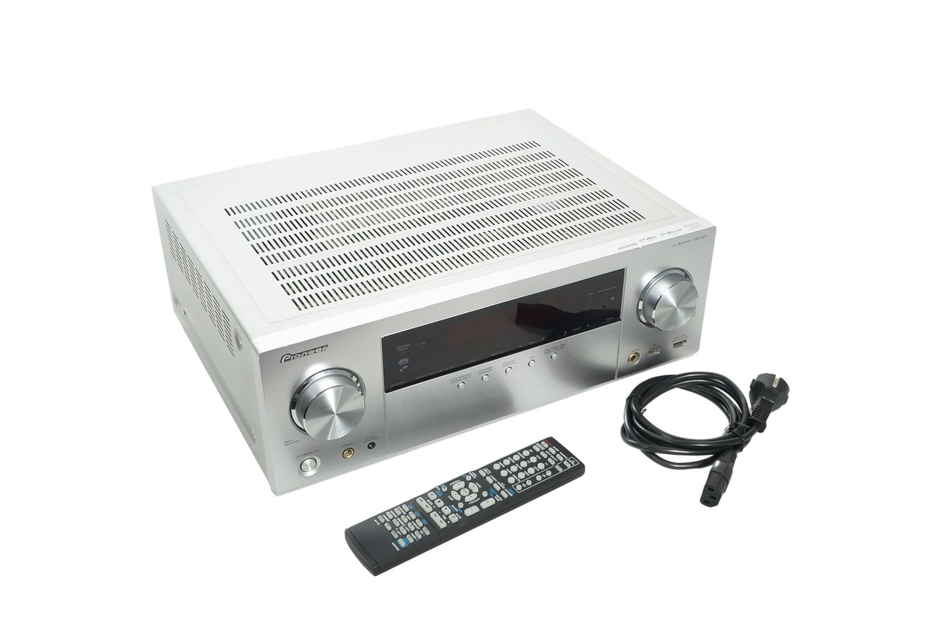 Pioneer_VSX-923-S_AV-Receiver_Silber_03_result