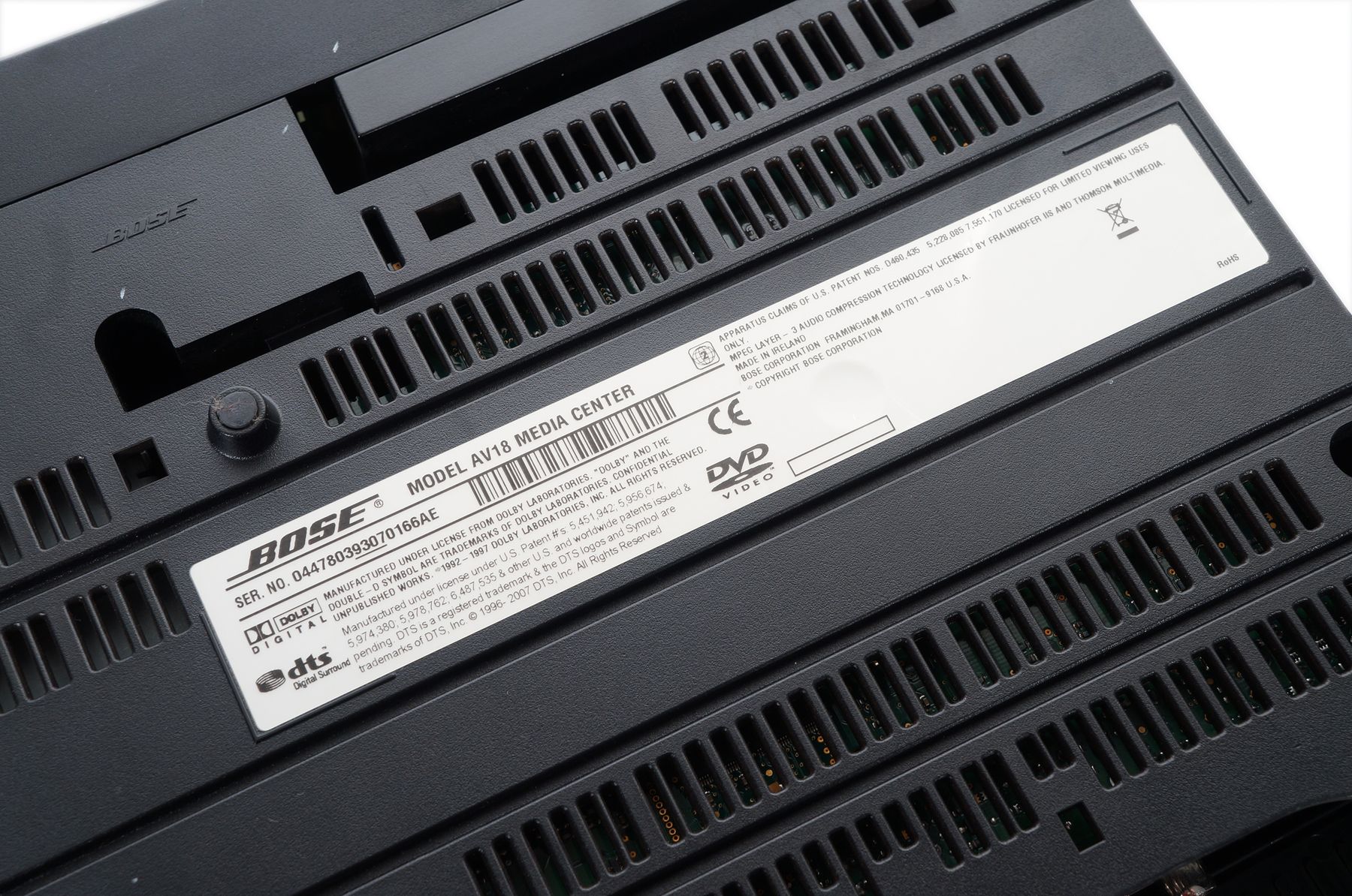 Bose_Lifestyle_18_28_38_Model_AV18_Media_Center_13_result