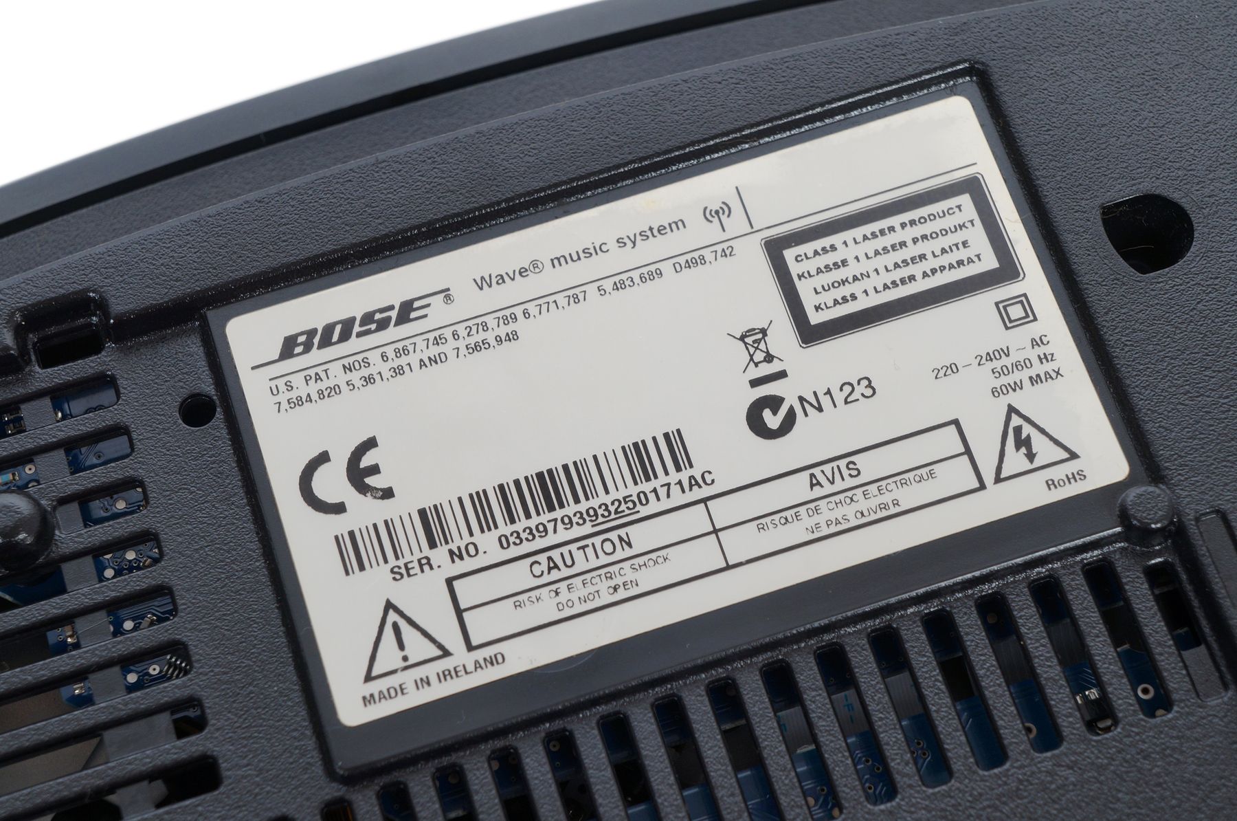 Bose_Wave_Music_System_Schwarz_09_result