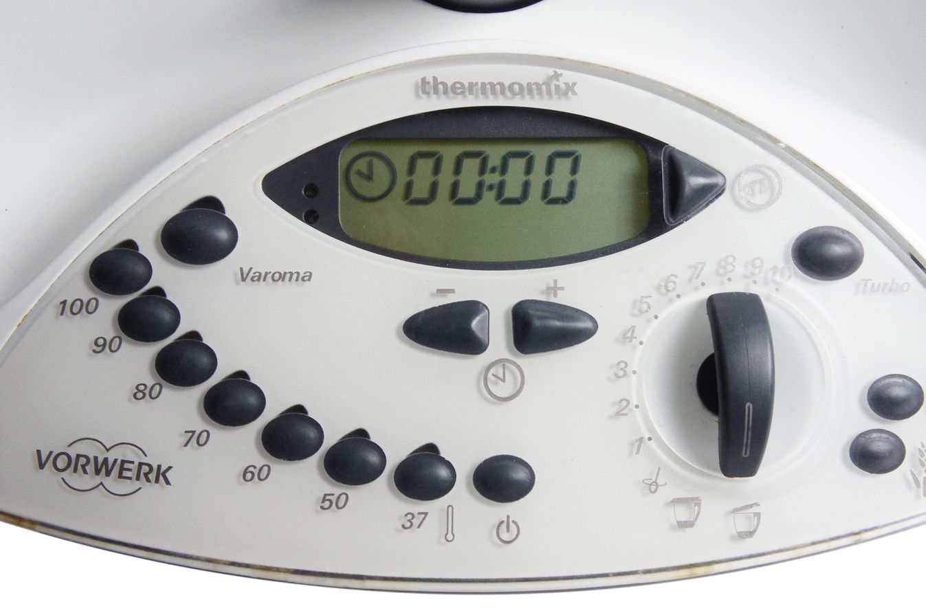 Vorwerk_Thermomix_TM_31_Kuchenmaschine_03_result