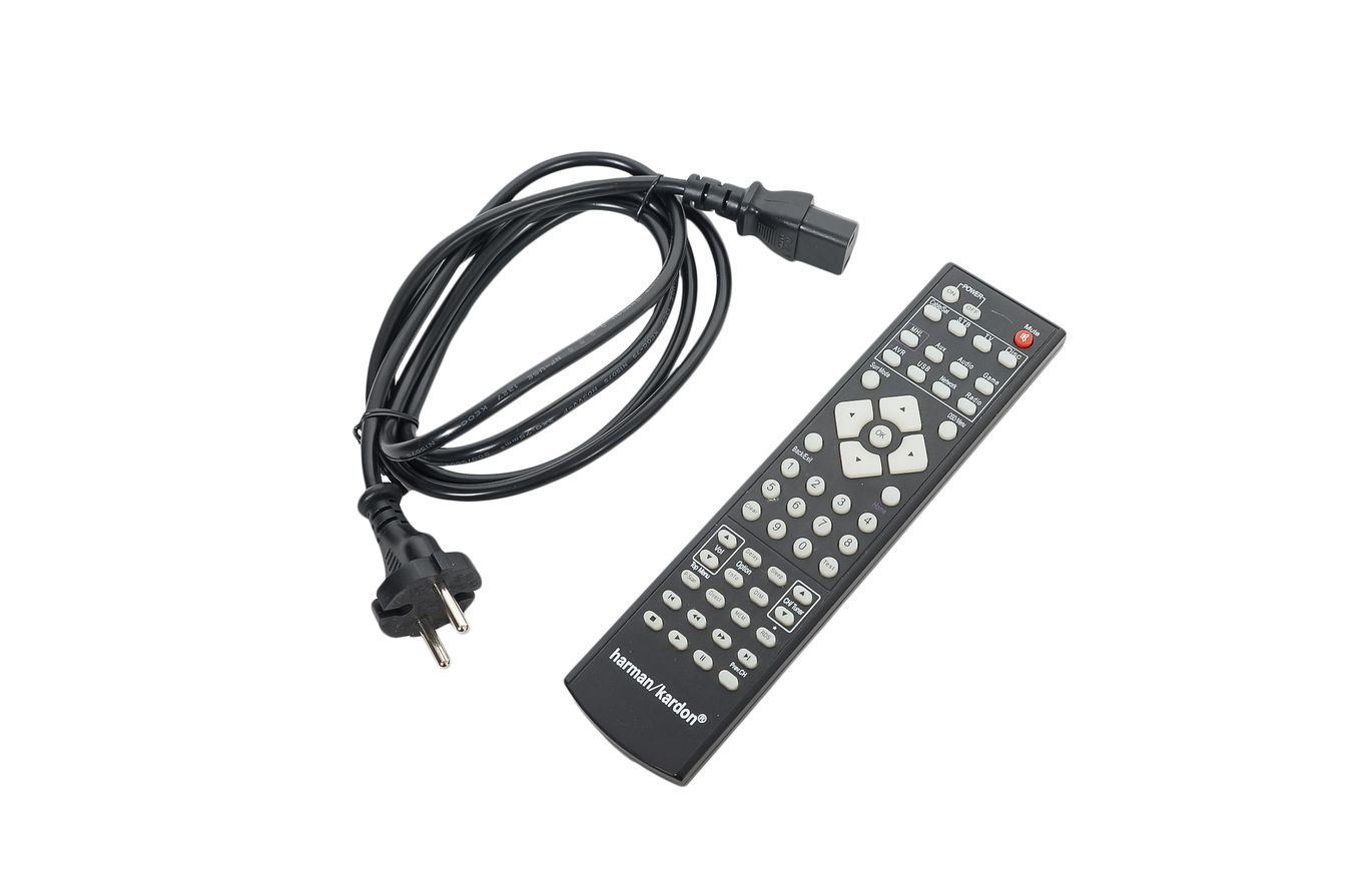 Harman_Kardon_AVR_161_5.1_AV_Receiver_Schwarz_mit_Mikrofon_10_result