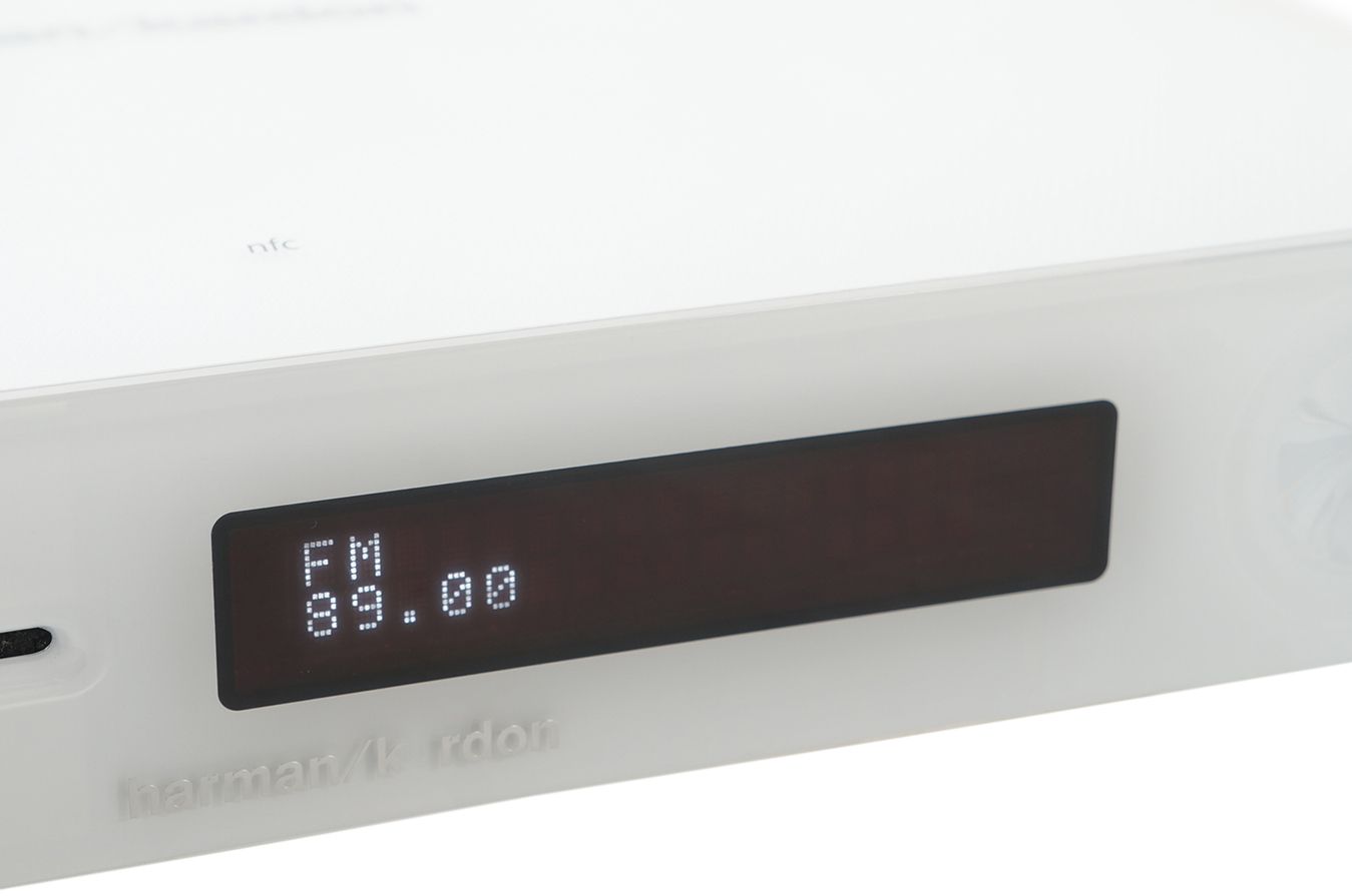 Harman_Kardon_BDS_280_Receiver_Blu-Ray_DVD_CD_USB_4K_Weiss_10_result