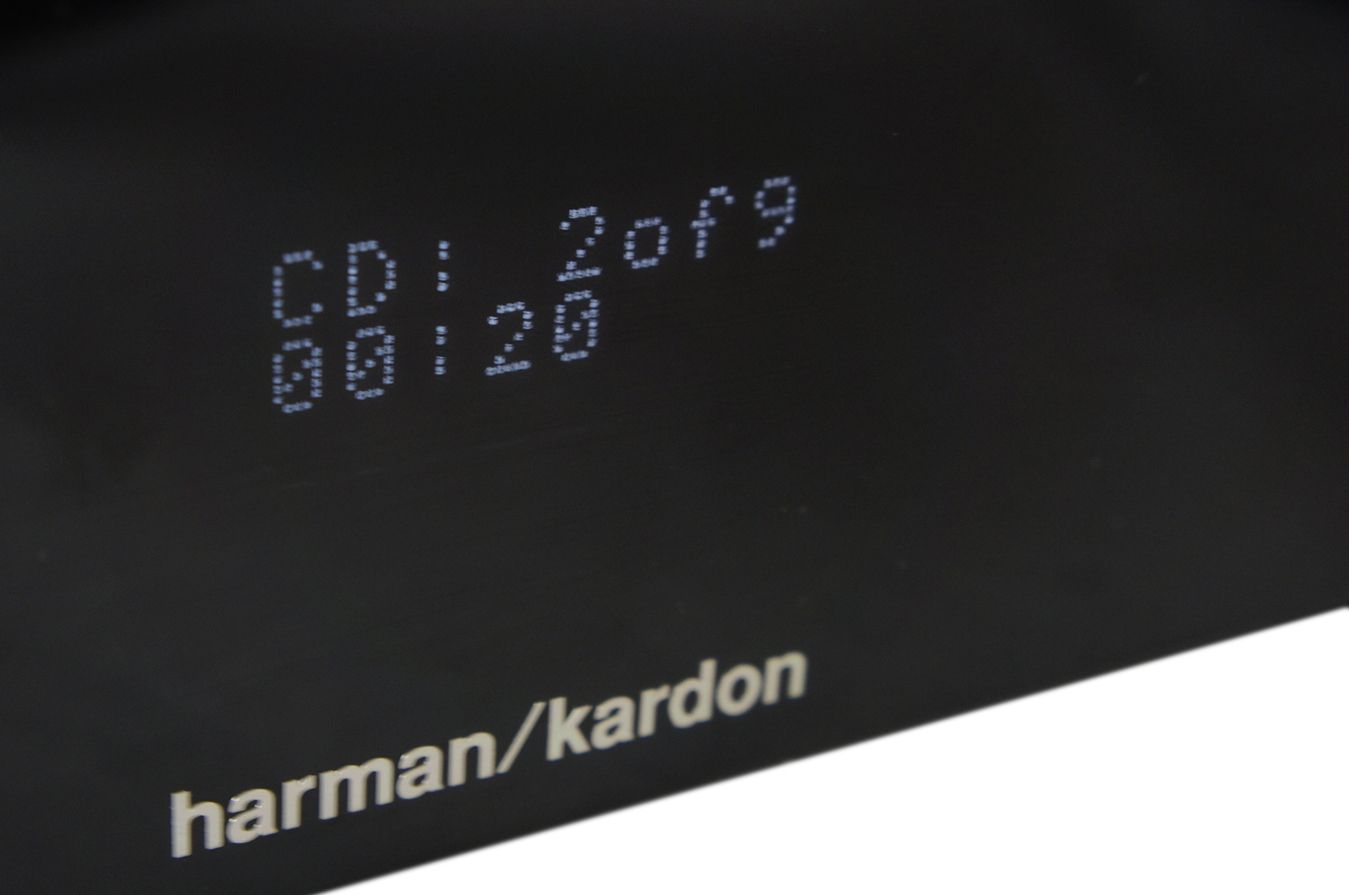 Harman_Kardon_BDS_2_BluRay_2.1_Receiver_3D_HDMI_USB_03_result