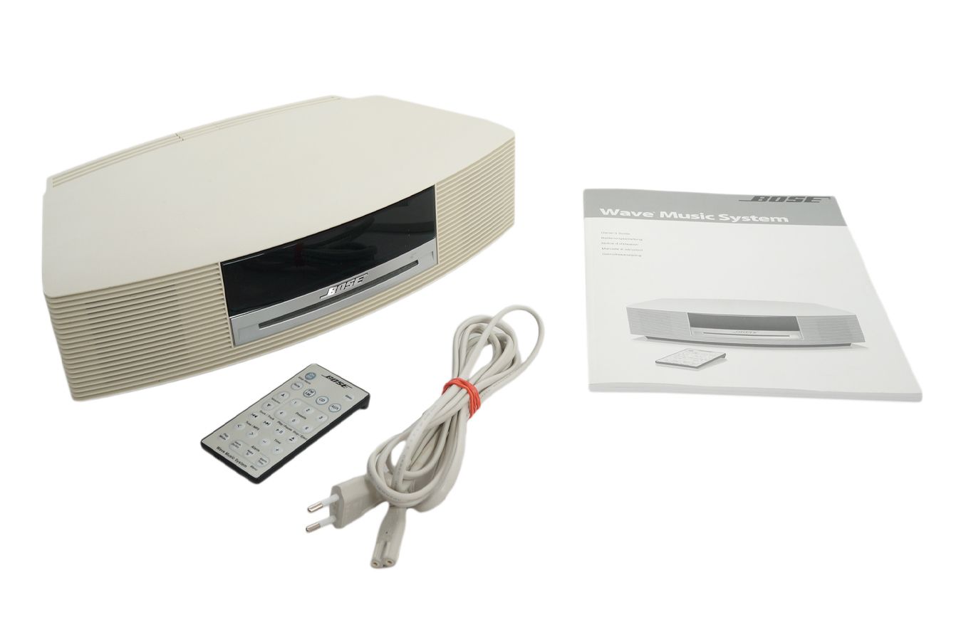 Bose_Wave_Music_System_AWRCC4_WeiB_02_result