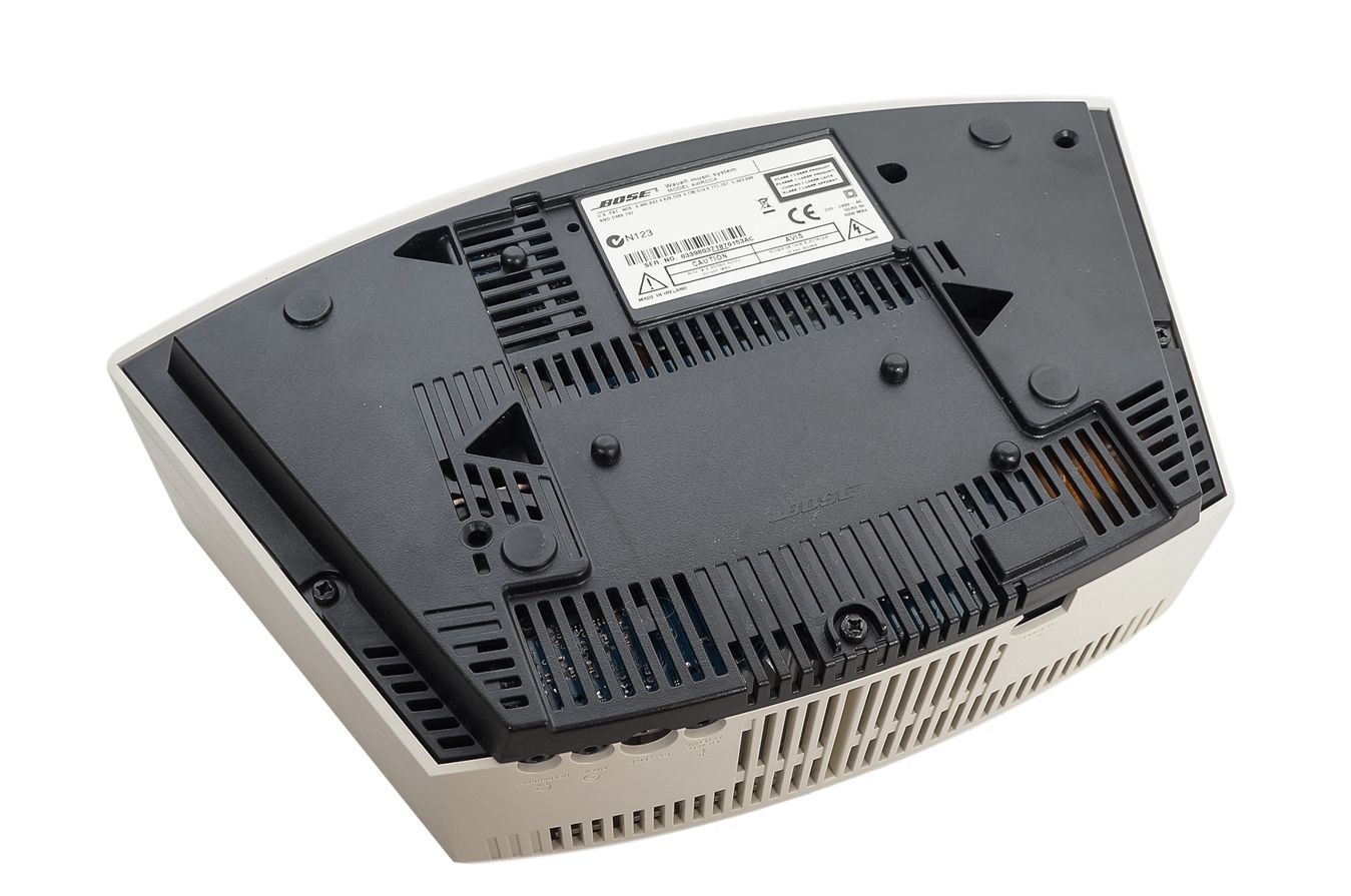 Bose_Wave_Music_System_AWRCC4_WeiB_08_result