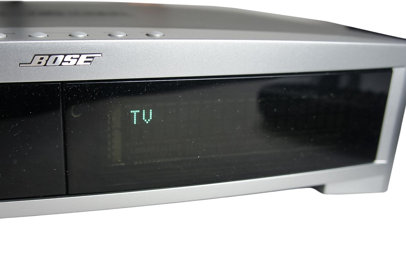 Bose_AV_3-2-1_321_Series_III_Media_Center_03_result