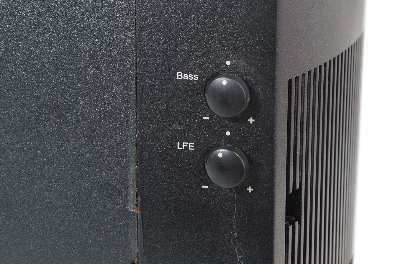 Bose_Acoustimass_10_Series_III_Powered_Subwoofer_Schwarz_Aktiv_09_result