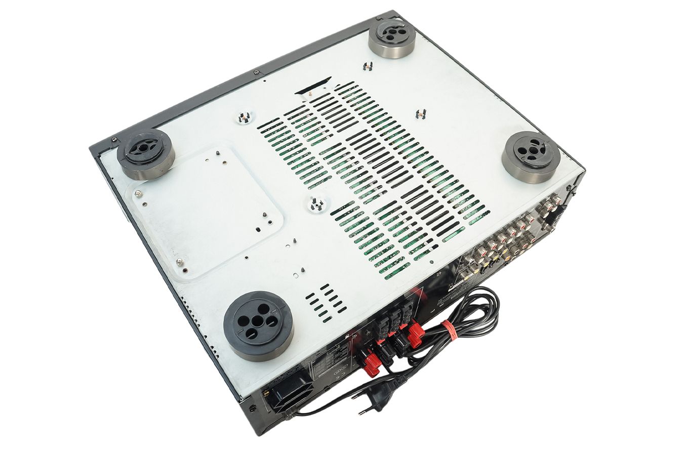 Yamaha_RX-V396_RDS_Dolby_Digital_AV_Receiver_Schwarz_08_result