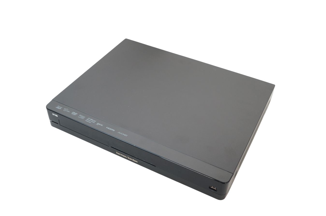 Harman_Kardon_BDT_30_Blu-Ray_Player_05_result