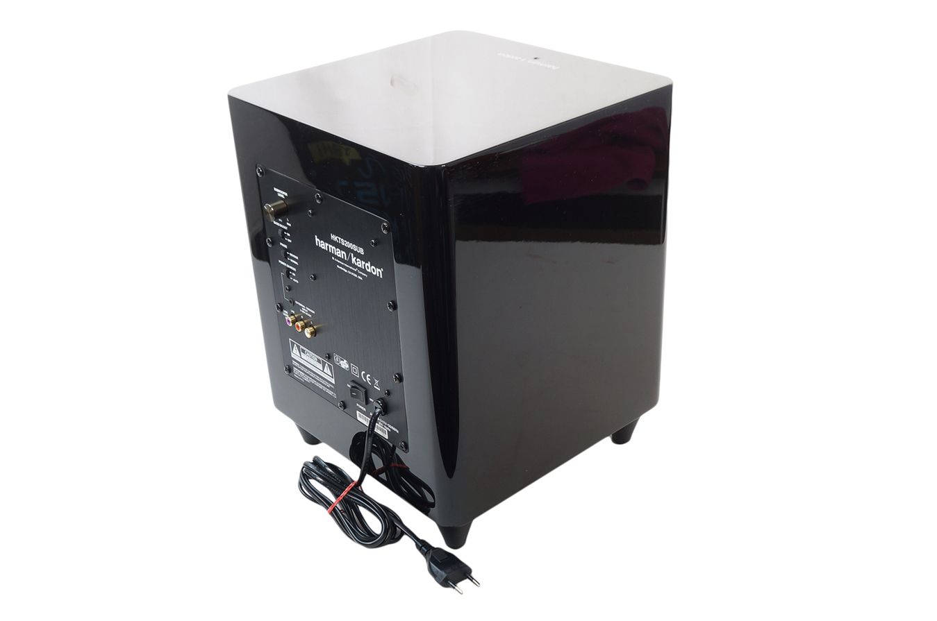 Harman_Kardon_HKTS_200_SUB_Subwoofer_Aktiv_Schwarz_04_result