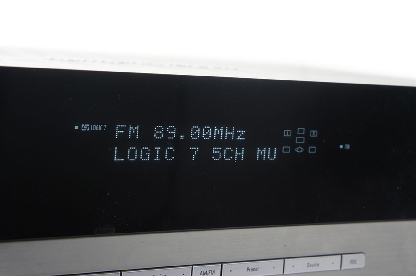 Harman_Kardon_AVR_137_5.1_AV_Receiver_Silber_result