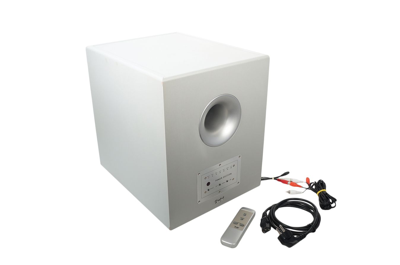Teufel_Concept_E_Magnum_Power_Edition_6_Channel_Subwoofer_CEM_500_SW_Aktiv_Silber
