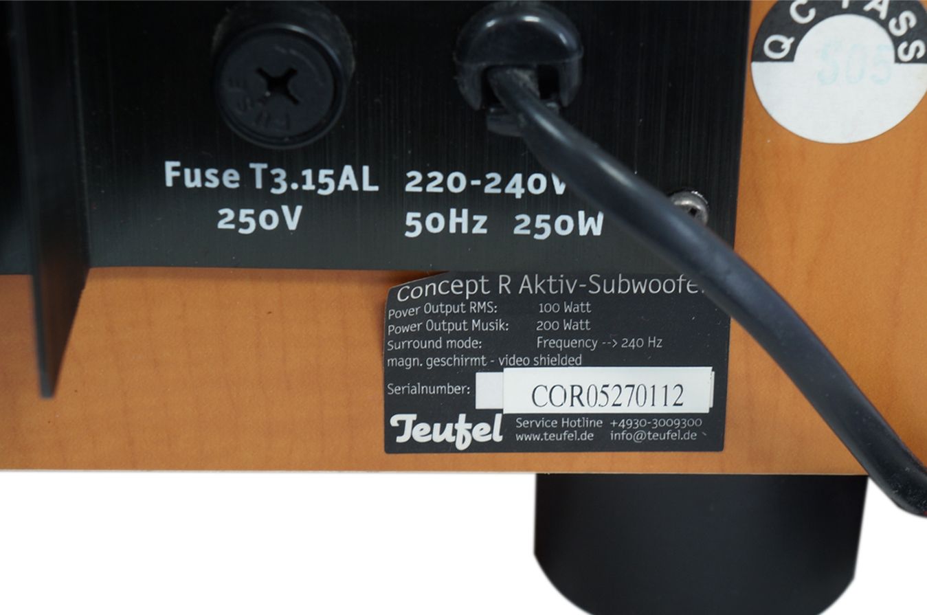 Teufel_Concept_R_5.1_Subwoofer_Aktiv_Holzoptik_05