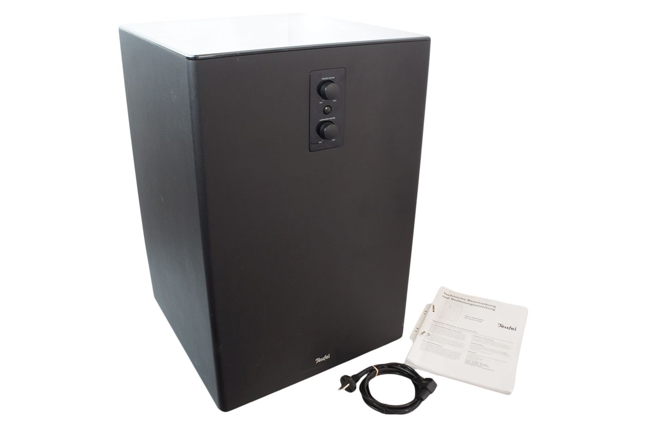 Teufel_US_2112-8_SW_Aktiv_Subwoofer_700_Watt_Schwarz_02