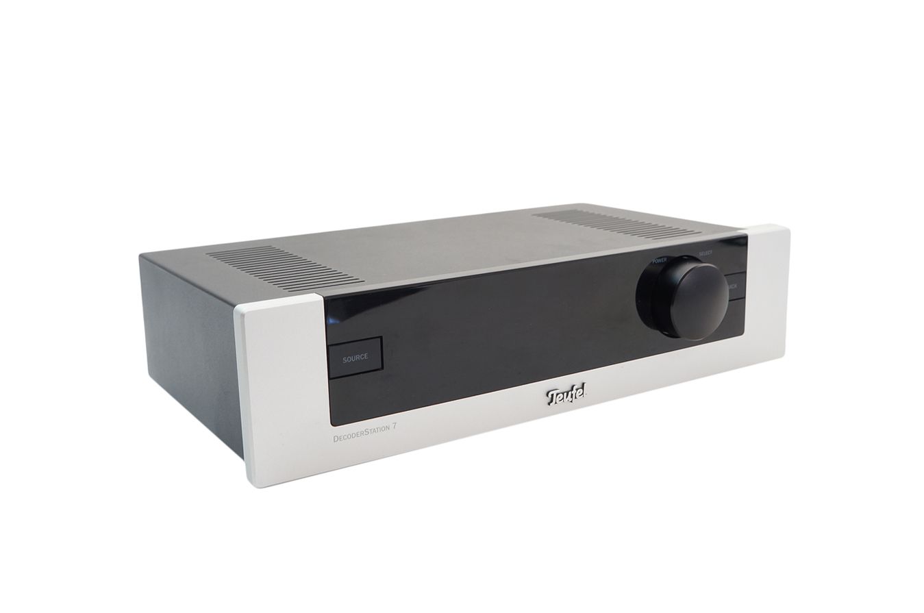 Teufel_Decoderstation_7_5.1_Verstarker_Media_Center_04
