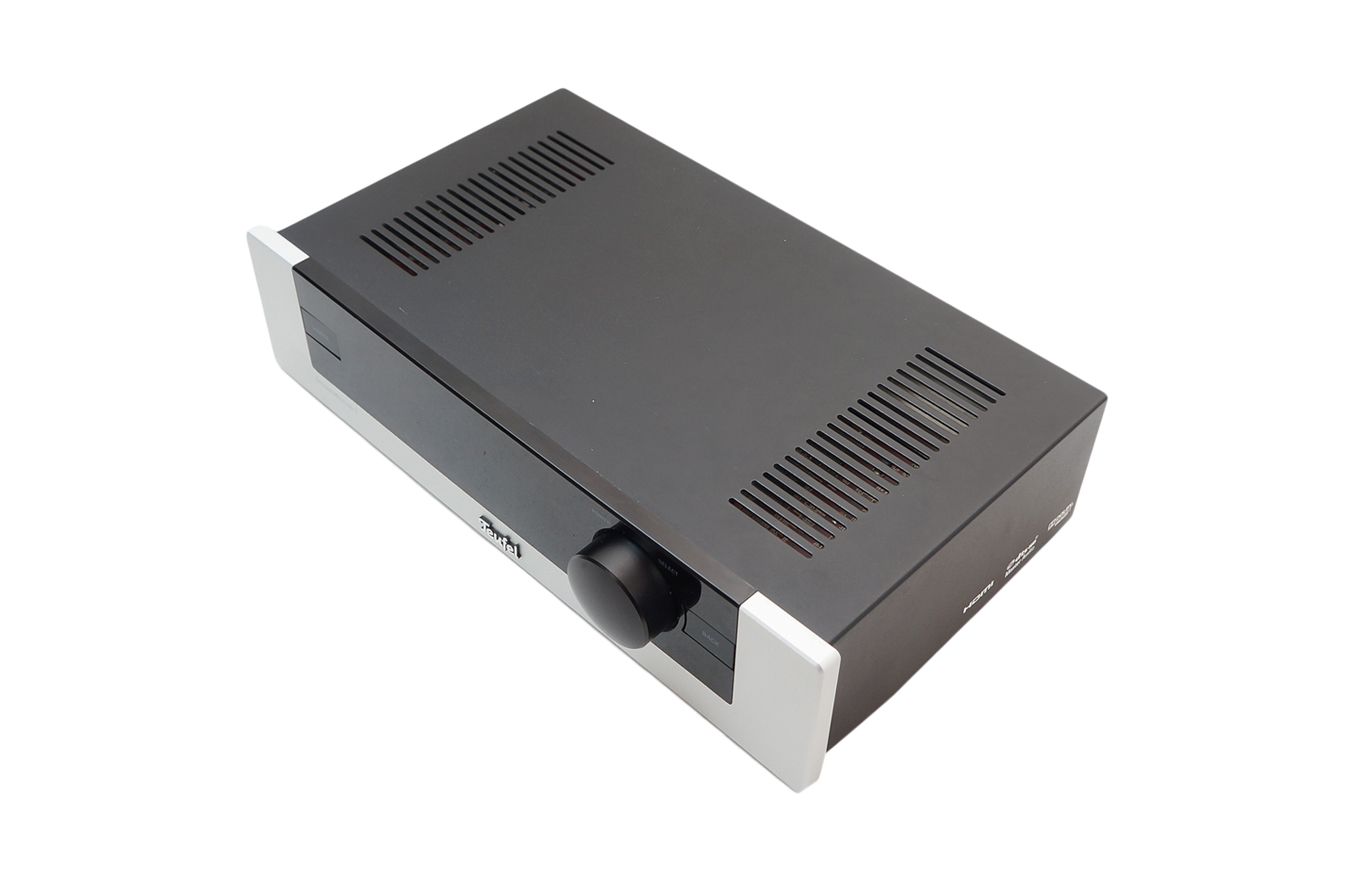 Teufel_Decoderstation_7_5.1_Verstarker_Media_Center_08